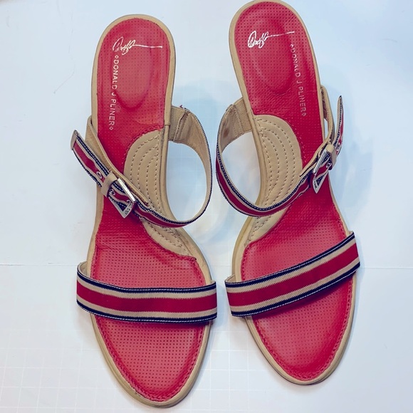 Donald  J. Pliner Double Strap Stripe Heel- Sz 10 - Picture 1 of 14